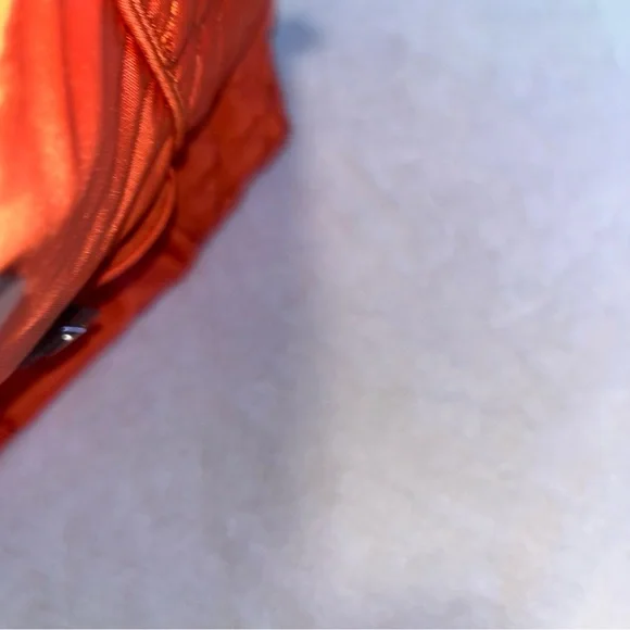 ๐ Mosey/ Vera Bradley Quilted Nylon Backpack Orange Rust with Brown Leather Trim - Picture 12 of 13